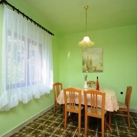 Marjan Apartman