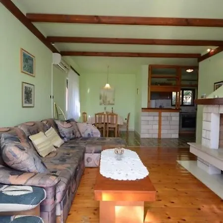 Apartment Marjan Brna